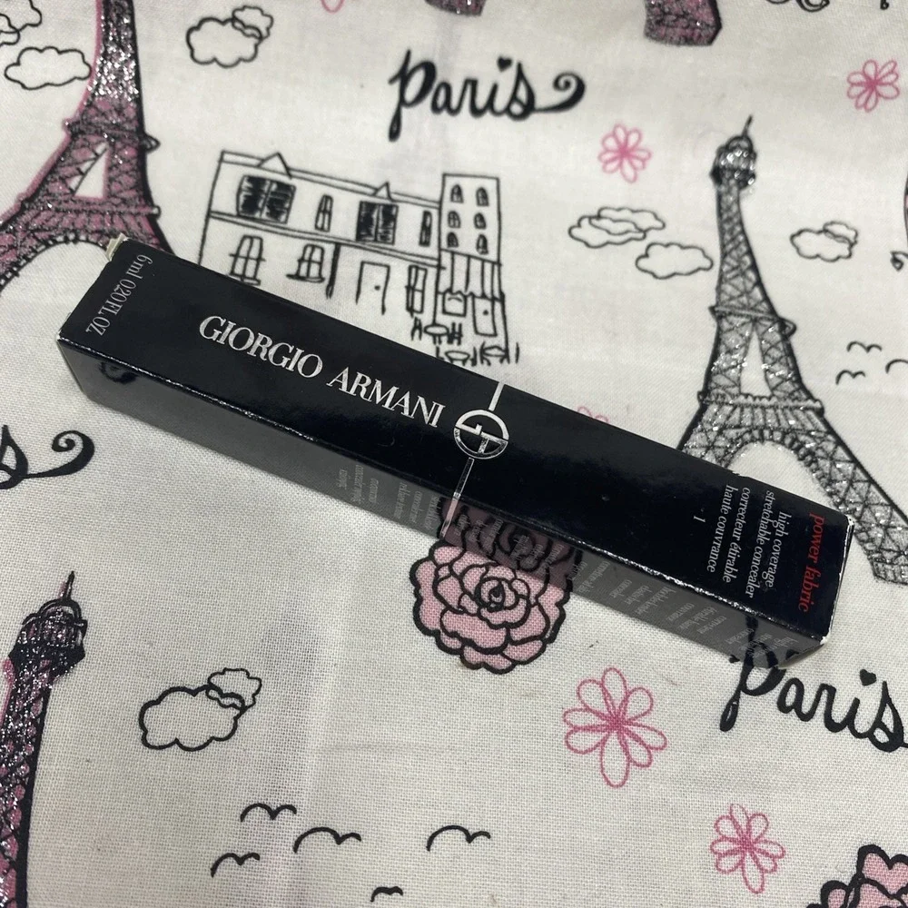 Giorgio Armani Power Fabric High Coverage Concealer # 1 Damaged Box